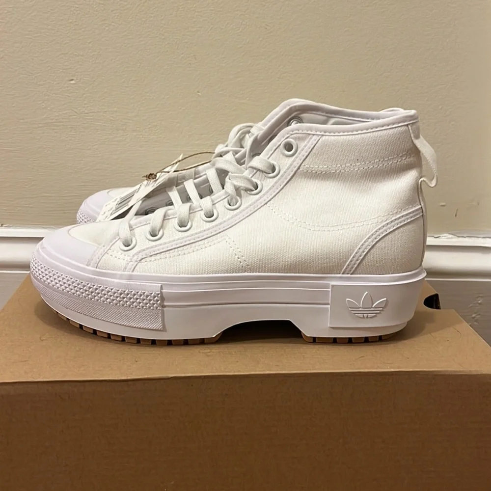 NEW Adidas Nizza Trek White Platform Sneaker Size 7 - Picture 7 of 11